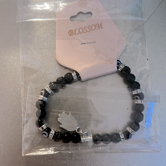 Fatima Palm Devils Eye Bracelet - Picture 2 of 2